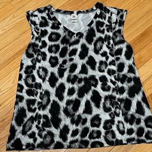 Snow leopard print tank top. Sew in Love. Size L